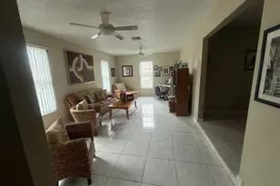 255 Sandpiper Ave, Royal Palm Beach, FL 33411 - Photo 10