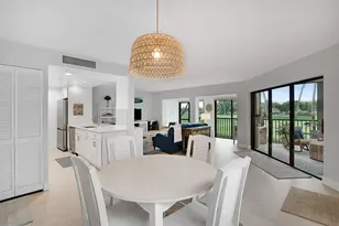269 NE Edgewater Dr, Stuart, FL 34996 - Photo 8