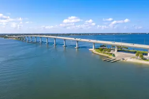 269 NE Edgewater Dr, Stuart, FL 34996 - Photo 28