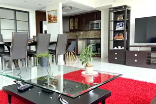 16546 NE 26 Ave, North Miami Beach, FL 33160 - Photo 4