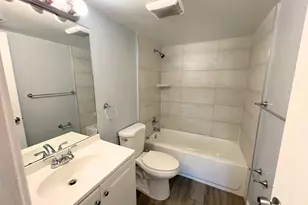 843 Twin Lakes Dr, Coral Springs, FL 33071 - Photo 8