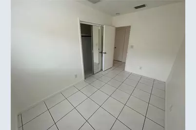 845 NW 10th Avenue, Dania Beach, FL 33004 - Photo 18