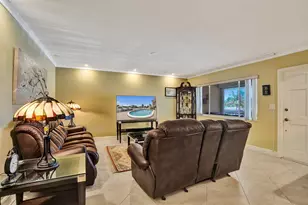 2121 NE 68th St, Fort Lauderdale, FL 33308 - Photo 12