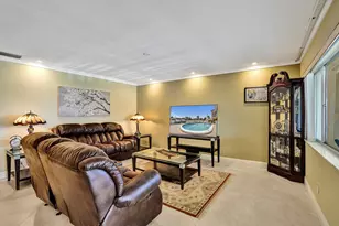 2121 NE 68th St, Fort Lauderdale, FL 33308 - Photo 18