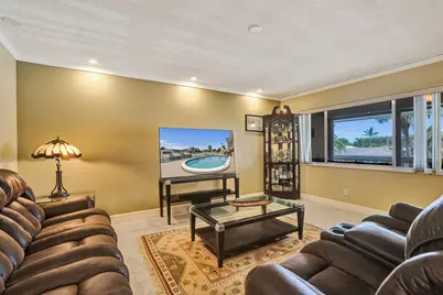 2121 NE 68th Street #202, Fort Lauderdale, FL 33308 - Photo 14
