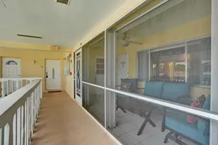 2121 NE 68th St, Fort Lauderdale, FL 33308 - Photo 32
