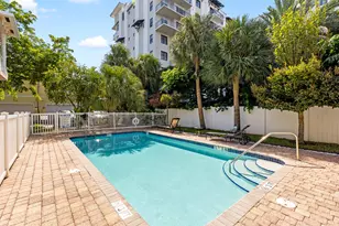 29 NE 24th Ave, Pompano Beach, FL 33062 - Photo 26