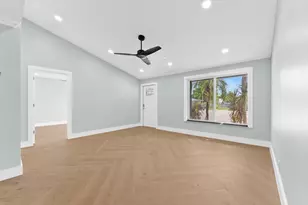 1721 SW 10th St, Boca Raton, FL 33486 - Photo 2