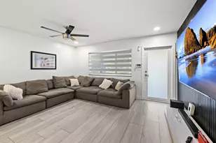 3230 Roosevelt St, Hollywood, FL 33021 - Photo 6