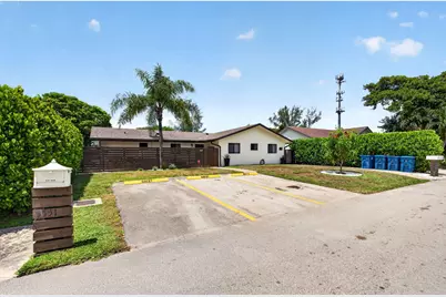 7701 NW 56th Avenue, Fort Lauderdale, FL 33073 - Photo 2
