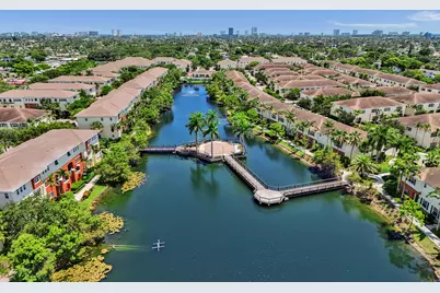612 SW 3rd Avenue, Pompano Beach, FL 33060 - Photo 2
