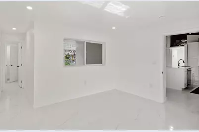 1530 NW 18th Court, Fort Lauderdale, FL 33311 - Photo 10
