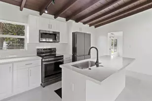 1530 NW 18th Ct, Fort Lauderdale, FL 33311 - Photo 6