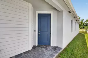6710 Pointe of Woods Dr, West Palm Beach, FL 33413 - Photo 4