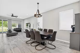 6710 Pointe of Woods Dr, West Palm Beach, FL 33413 - Photo 10