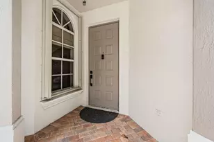 6394 Bella Cir, Boynton Beach, FL 33437 - Photo 4