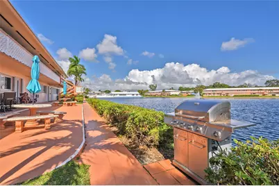 925 SW 11th Avenue #Unit j17, Hallandale Beach, FL 33009 - Photo 34