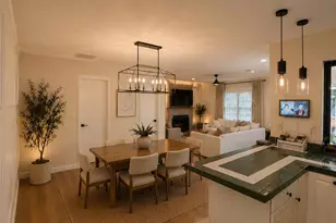 560 S Lake Dasha Dr, Plantation, FL 33324 - Photo 10