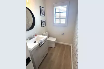 560 S Lake Dasha Drive, Plantation, FL 33324 - Photo 18