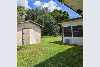 349 SW De Gouvea Terrace, Port Saint Lucie, FL 34984 - Photo 12