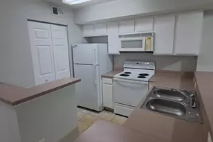 161 SW Palm Dr, Port Saint Lucie, FL 34986 - Photo 6