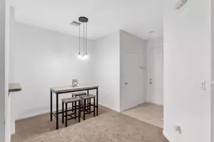 2022 Island Dr, Riviera Beach, FL 33404 - Photo 2