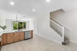 1182 Pinewood Lake Ct, Greenacres, FL 33415 - Photo 6