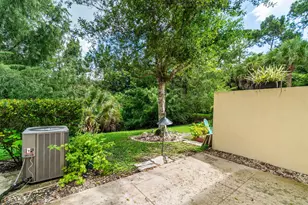 1182 Pinewood Lake Ct, Greenacres, FL 33415 - Photo 32