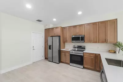 1182 Pinewood Lake Court, Greenacres, FL 33415 - Photo 6