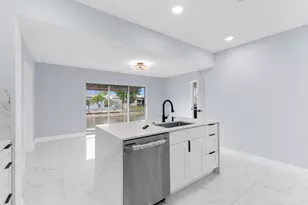 1772 NW 38th St, Oakland Park, FL 33309 - Photo 6