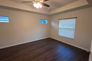 5834 NW Coosa Dr, Port Saint Lucie, FL 34986 - Photo 8