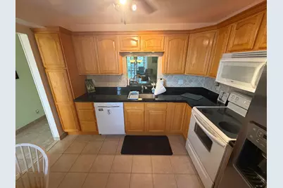 206 SE 10th Street #201, Dania Beach, FL 33004 - Photo 18