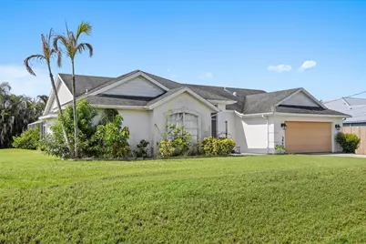 2962 SE Bella Road, Port Saint Lucie, FL 34984 - Photo 1