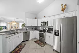 2962 SE Bella Rd, Port Saint Lucie, FL 34984 - Photo 14