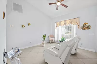 2962 SE Bella Road, Port Saint Lucie, FL 34984 - Photo 8