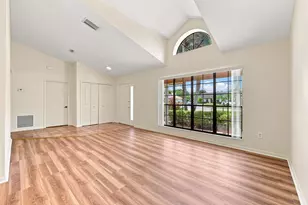 10798 Cypress Bend Dr, Boca Raton, FL 33498 - Photo 8
