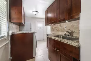 401 NE 24th St, Boca Raton, FL 33431 - Photo 18