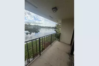 1495 Lake Crystal Drive #G, West Palm Beach, FL 33411 - Photo 10