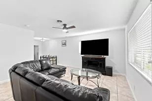 2908 NW 48th St, Tamarac, FL 33309 - Photo 6