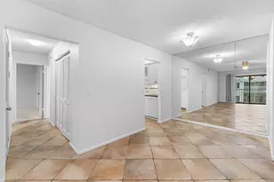 120 Cypress Club Dr, Pompano Beach, FL 33060 - Photo 6