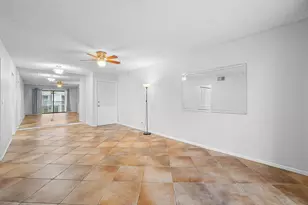 120 Cypress Club Dr, Pompano Beach, FL 33060 - Photo 4