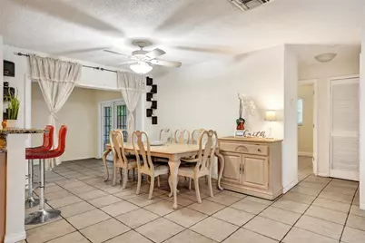 6200 NW 9th Street, Margate, FL 33063 - Photo 8