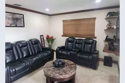 1195 NW 30th Place, Miami, FL 33125 - Photo 6