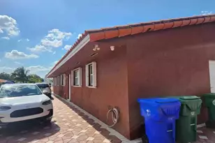 1195 NW 30th Pl, Miami, FL 33125 - Photo 2