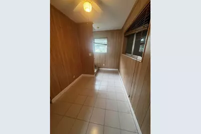 2320 NW 30th Way, Fort Lauderdale, FL 33311 - Photo 4
