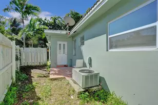 260 NE 41st St, Oakland Park, FL 33334 - Photo 28