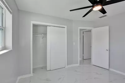 260 NE 41st Street, Oakland Park, FL 33334 - Photo 18