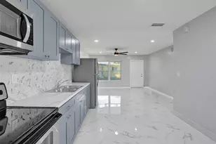 260 NE 41st St, Oakland Park, FL 33334 - Photo 1