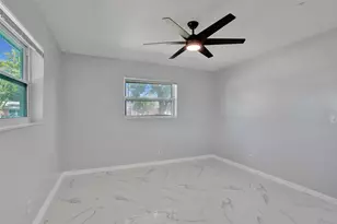 260 NE 41st St, Oakland Park, FL 33334 - Photo 26