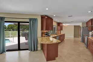 7301 NW 83rd Way, Tamarac, FL 33321 - Photo 18